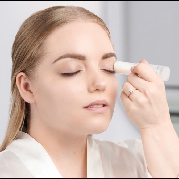 You-ology Cleansing Stick - Picture 3 of 3